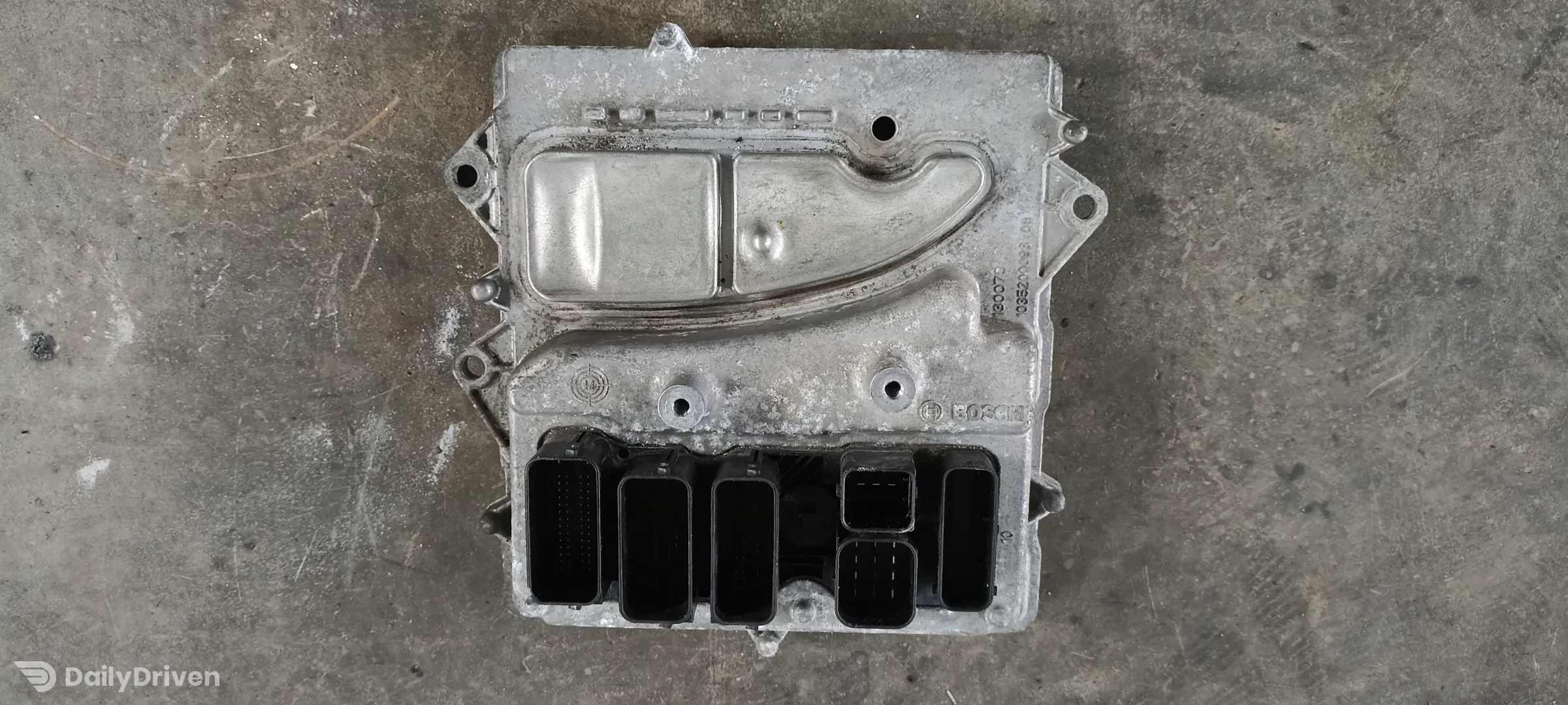 Calculator motor BMW Seria 6 F06 F12 F13, N55, 8639582, 0261S11545