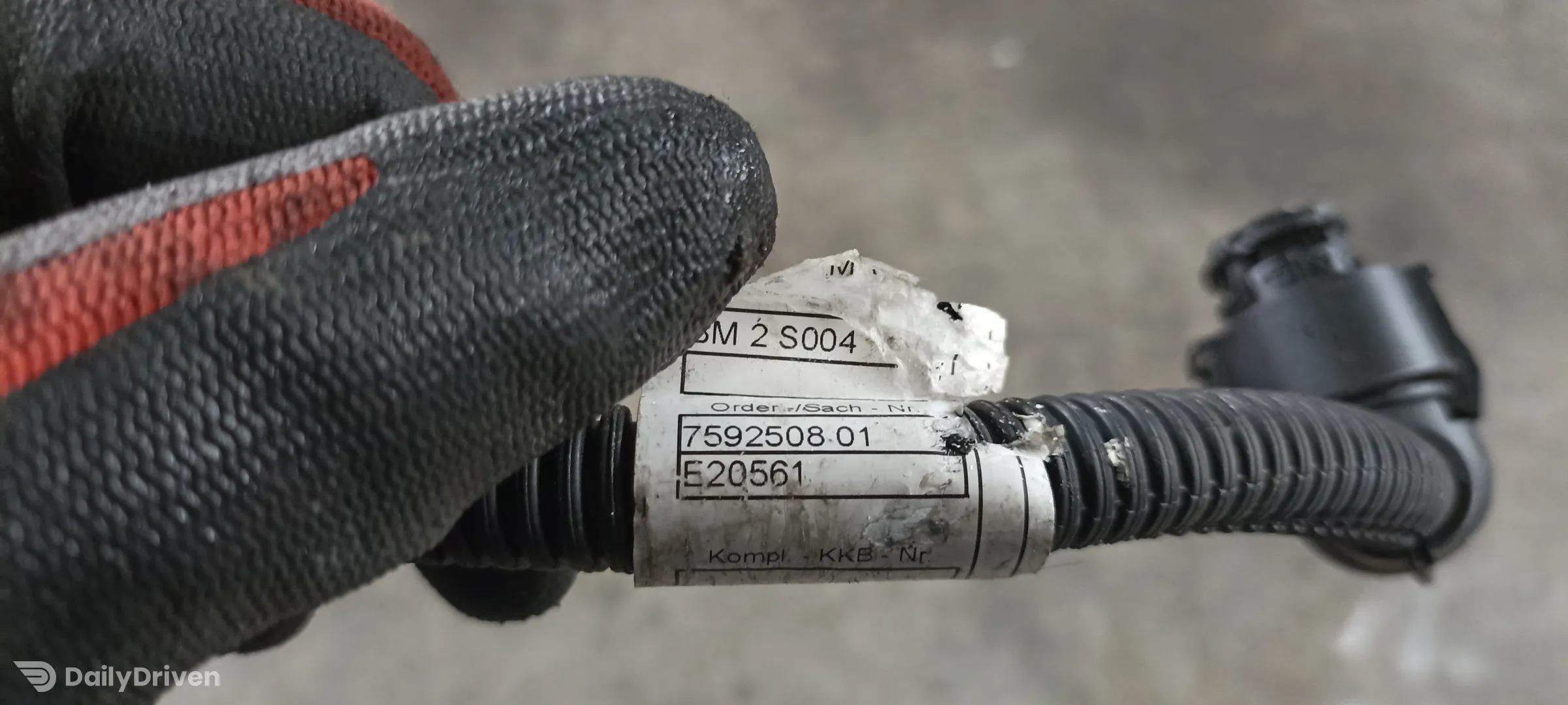 Cablu electromotor BMW Seria 6 F06 F12 F13, borna plus electromotor 7621308