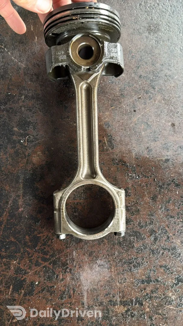 Piston cu biela Nissan Navara 2.3dci YS23DDTT