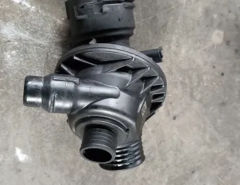 Carcasa termostat BMW Seria 1 F20 F21 benzina, N55