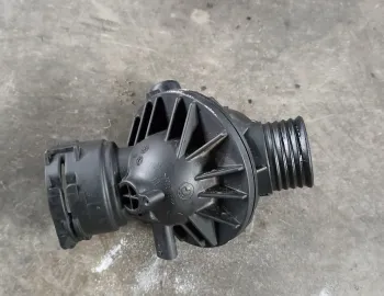 Carcasa termostat BMW Seria 3 F30 F31 F34GT benzina, N55