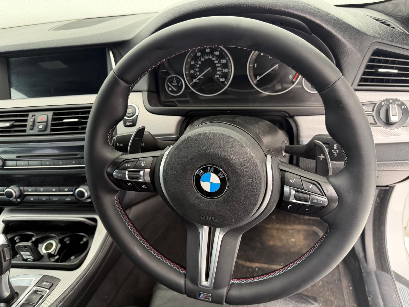 Volan M cu padele BMW Seria 5 F10 F11