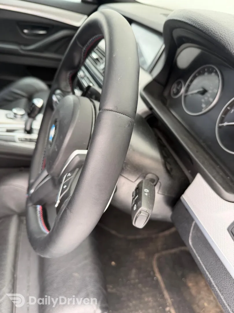 Volan M cu padele BMW Seria 6 F12 F13 F06