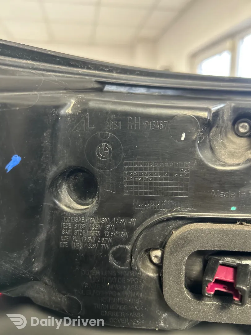 Stop aripa dreapta BMW Seria 7 G11 LCI, tripla dreapta H4748119805, 7481198, 9854642