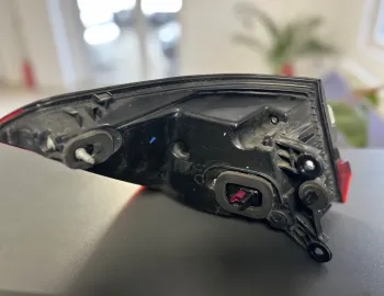 Stop aripa dreapta BMW Seria 7 G11 LCI, tripla dreapta H4748119805, 7481198, 9854642