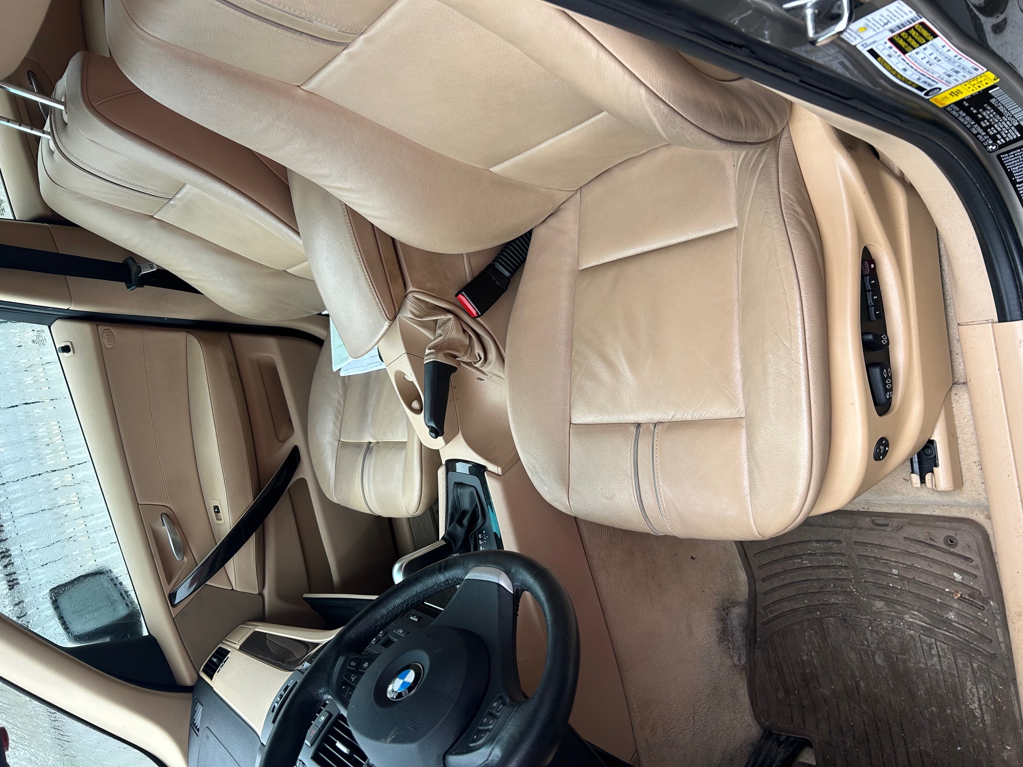 Interior complet BMW X3 E83, interior complet cu incalzire si scaune electrice BMW X3 E83