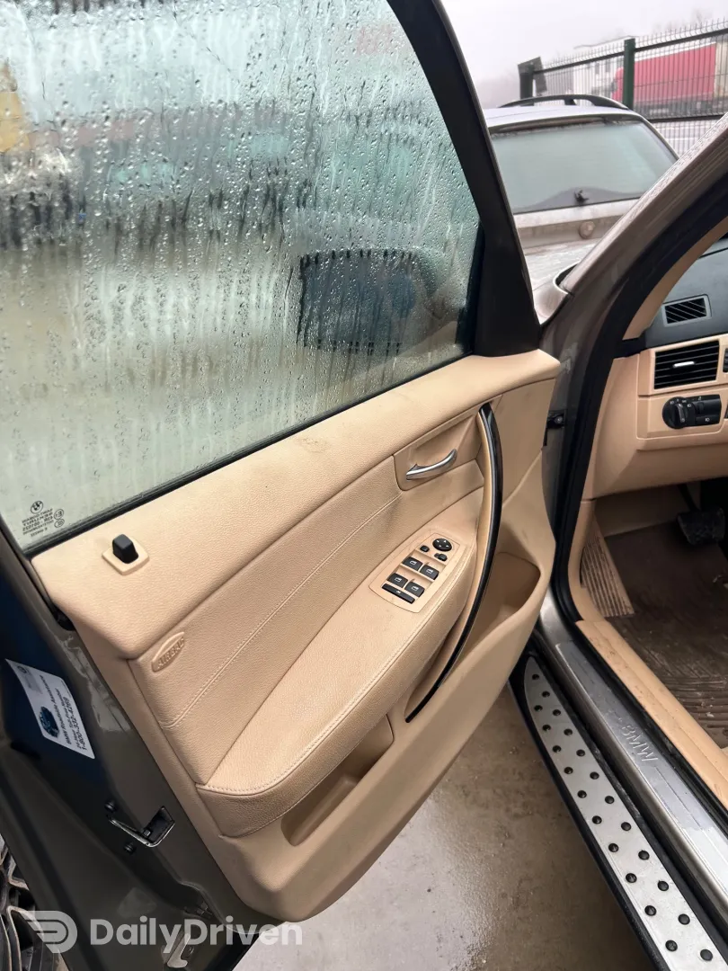 Interior complet BMW X3 E83, interior complet cu incalzire si scaune electrice BMW X3 E83