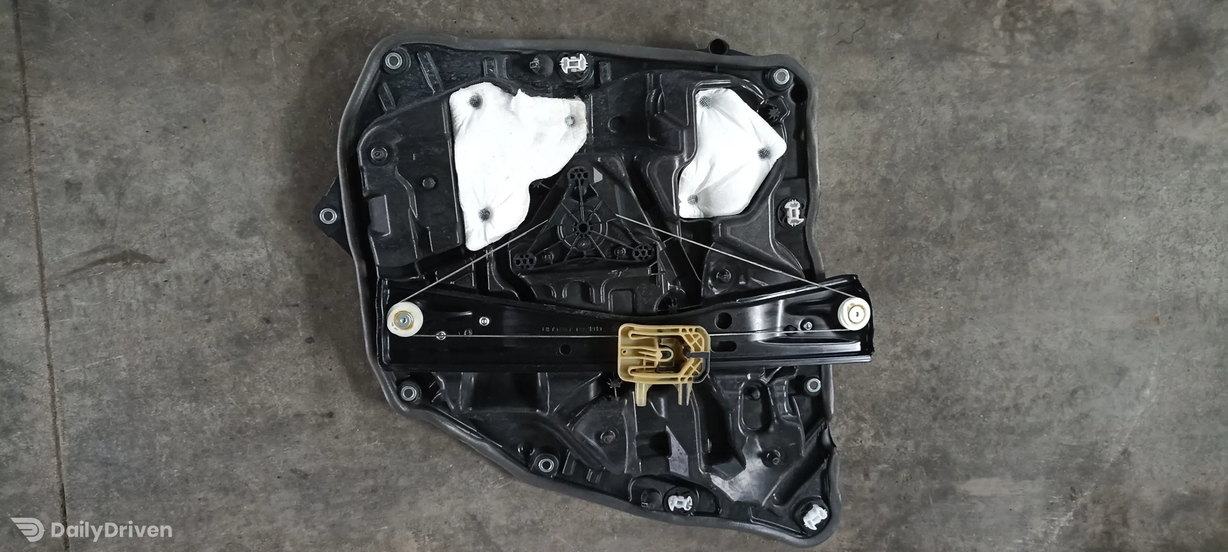 Macara geam stanga spate BMW Seria 7 G11 G12, 9466841