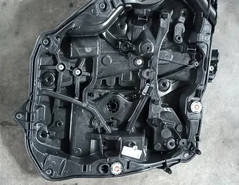 Macara geam stanga spate BMW Seria 7 G11 G12, 9466841