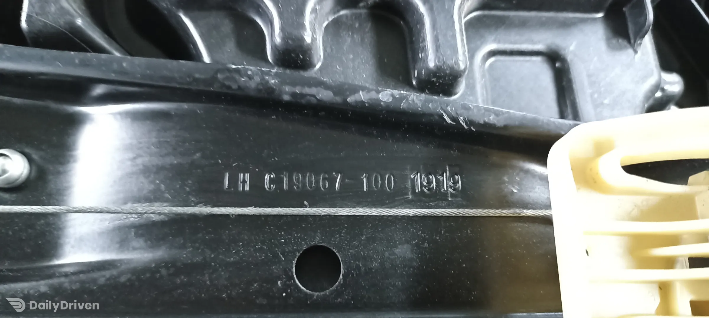 Macara geam stanga spate BMW Seria 7 G11 G12, 9466841