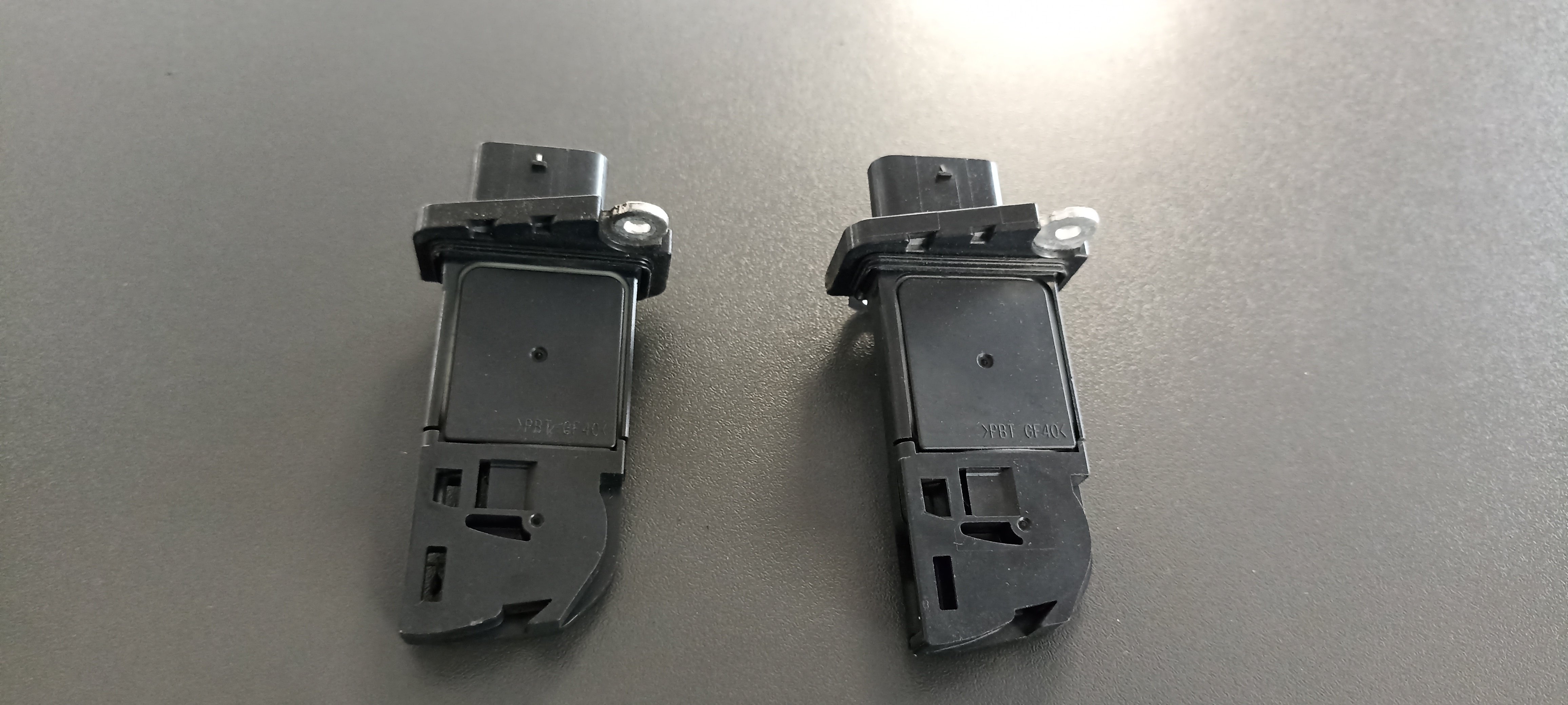 Debitmetru aer BMW N57 7804150, senzor debitmetru aer 7804150