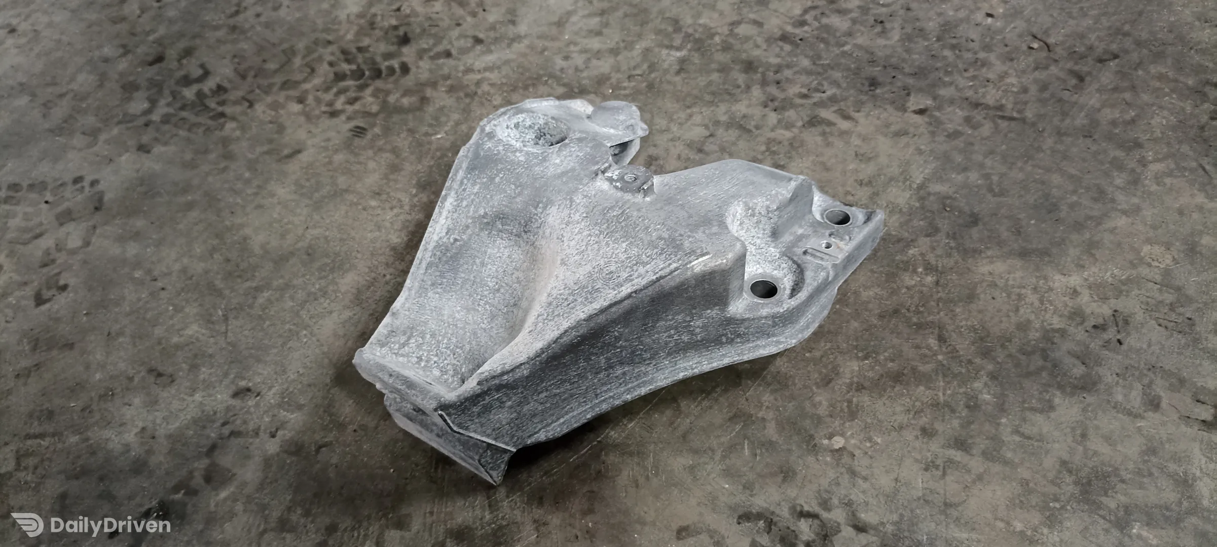 Suport motor stanga BMW Seria 1 F20 F21, N55, 6789093, 6797831