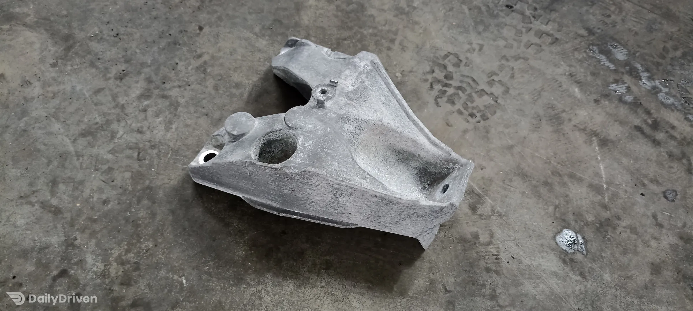 Suport motor stanga BMW Seria 1 F20 F21, N55, 6789093, 6797831