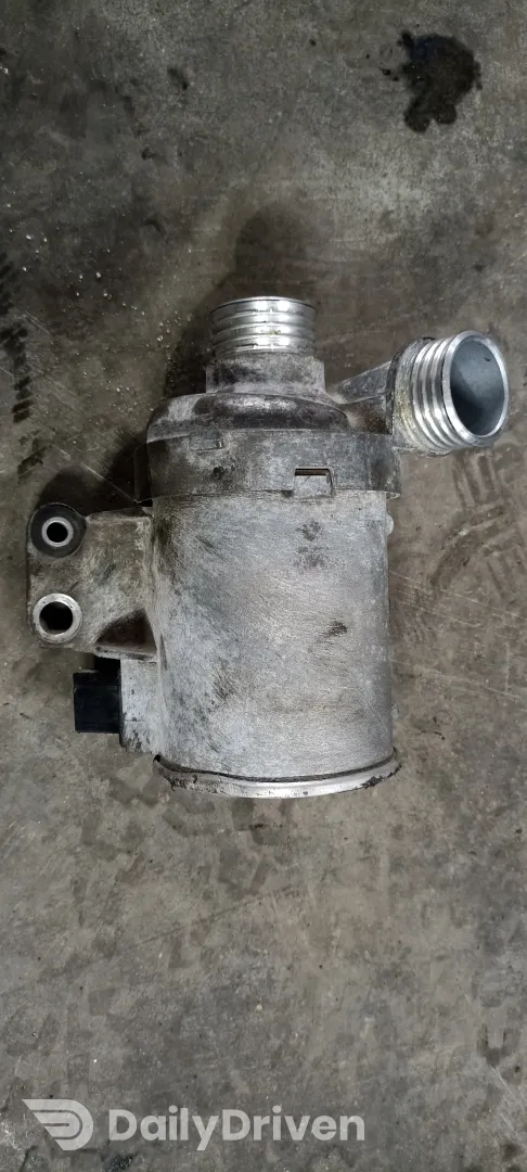 Pompa apa auxiliara BMW Seria 4 F32 F33 F36, benzina N55, 319179150, 32889050