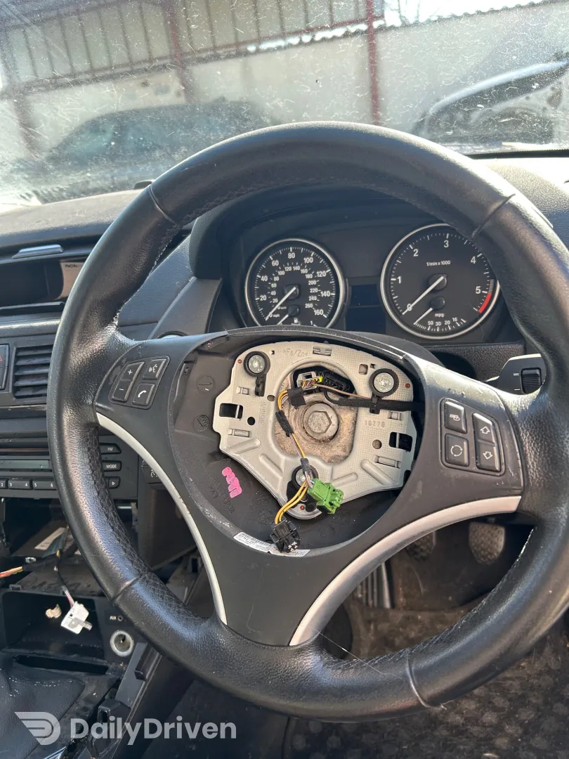 Volan sport BMW Seria 3 E90 E91 E92 E93