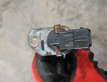 Electrovalva supapa solenoid BMW Seria 1 F20 F21, N55B30A, 1136 7585776