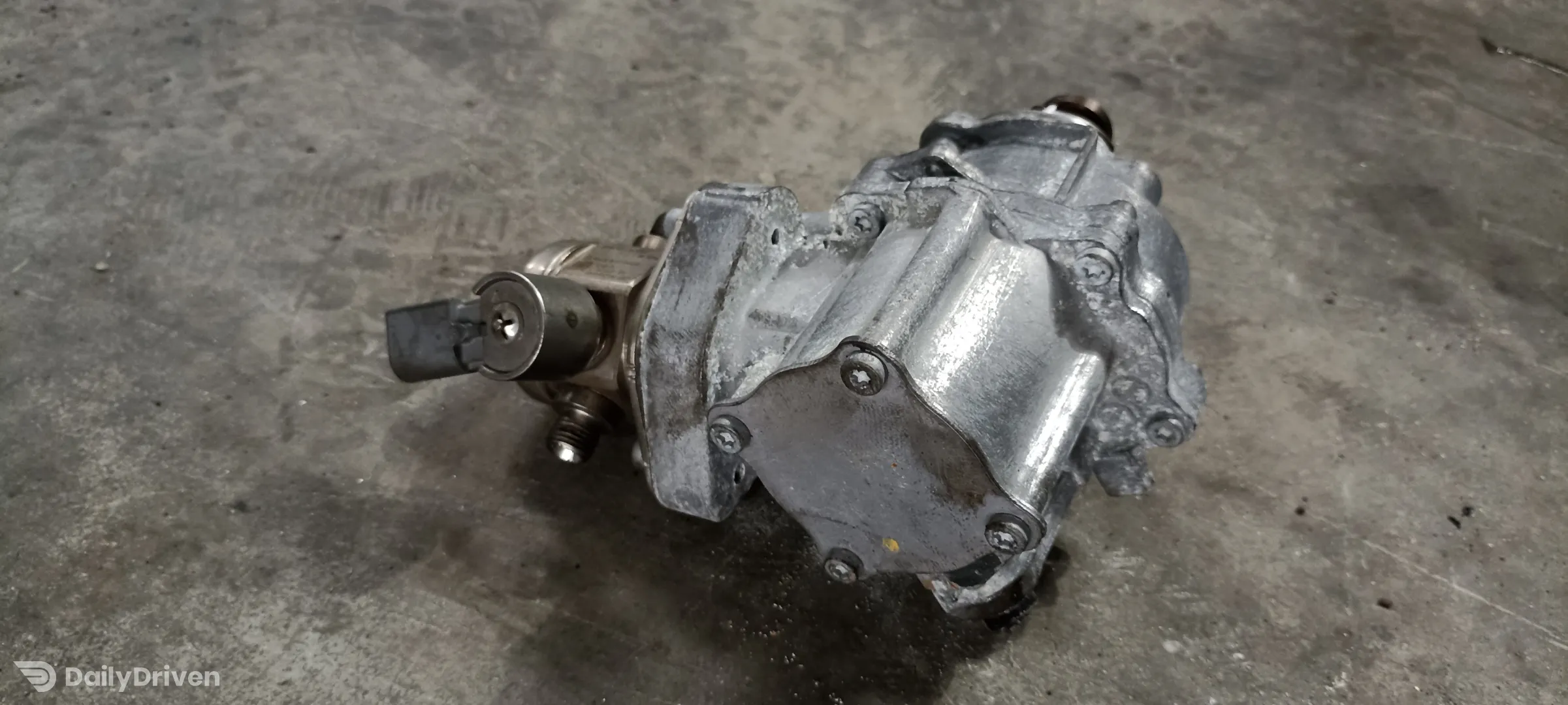 Pompa inalta presiune BMW Seria 1 F20 F21, N55, pompa injectie 1351 7610761, 0261523131