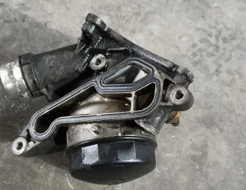 Carcasa filtru ulei BMW Seria 4 F32 F33 F36, benzina, 7516383, 7570085, 7576521, 7573032
