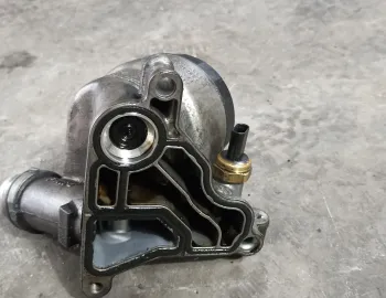 Carcasa filtru ulei BMW Seria 4 F32 F33 F36, benzina, 7516383, 7570085, 7576521, 7573032