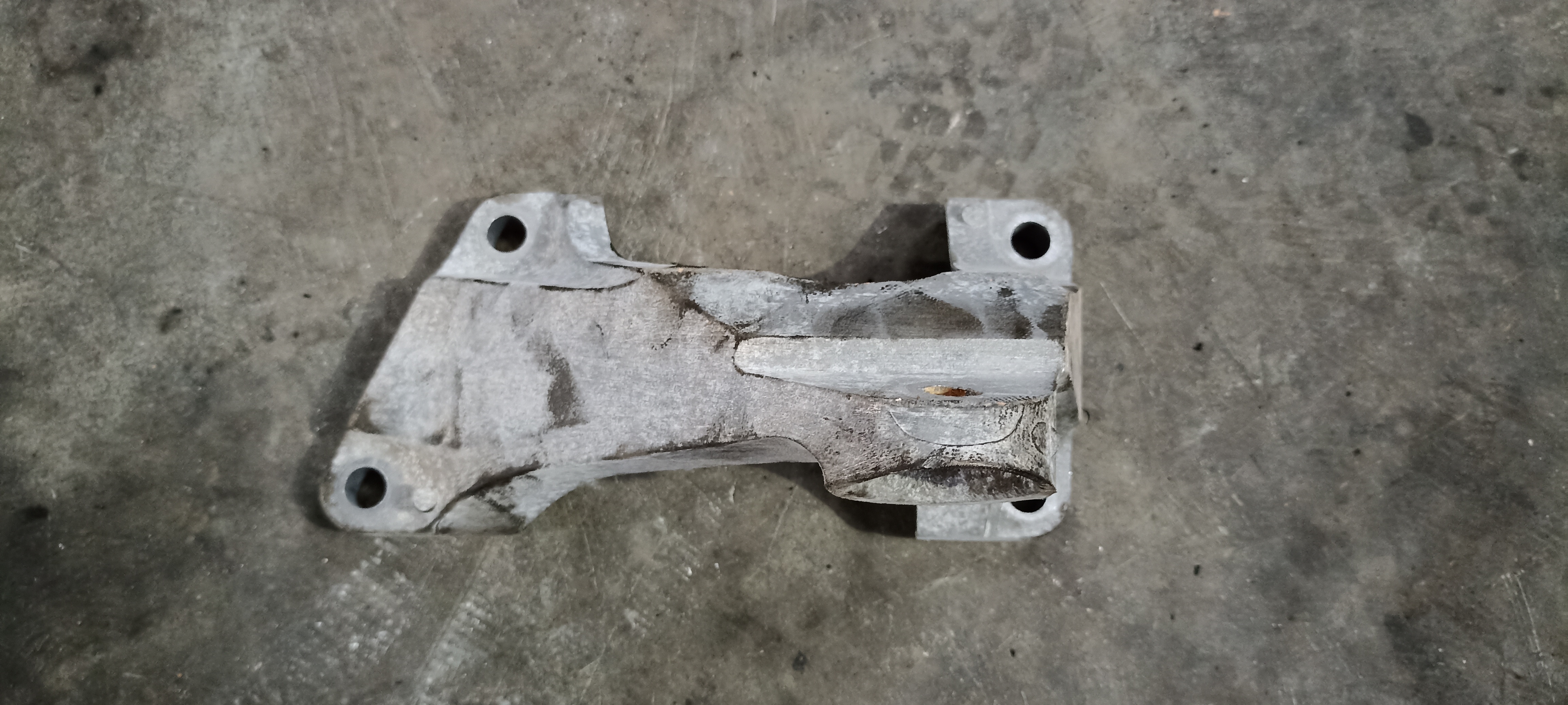 Suport motor dreapta BMW Seria 2 F22, F23, N55, 2211 6788606