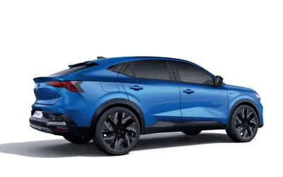 RENAULT DESCHIDE COMENZILE ÎN ROMÂNIA PENTRU AUSTRAL ȘI RAFALE CARE AU PRIMIT NOI ACTUALIZĂRI ÎN 2026