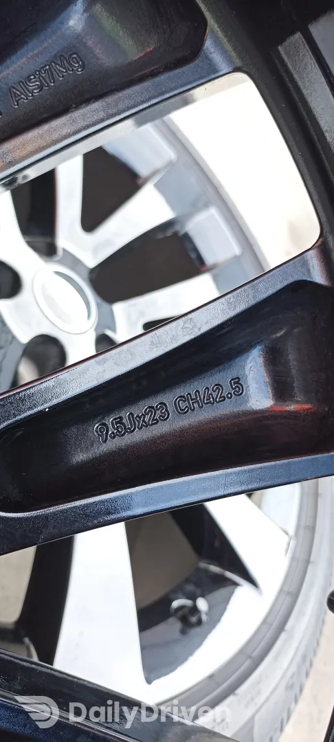 Jante R23 Range Rover, roti complete Range Rover jante+anvelope Pirelli