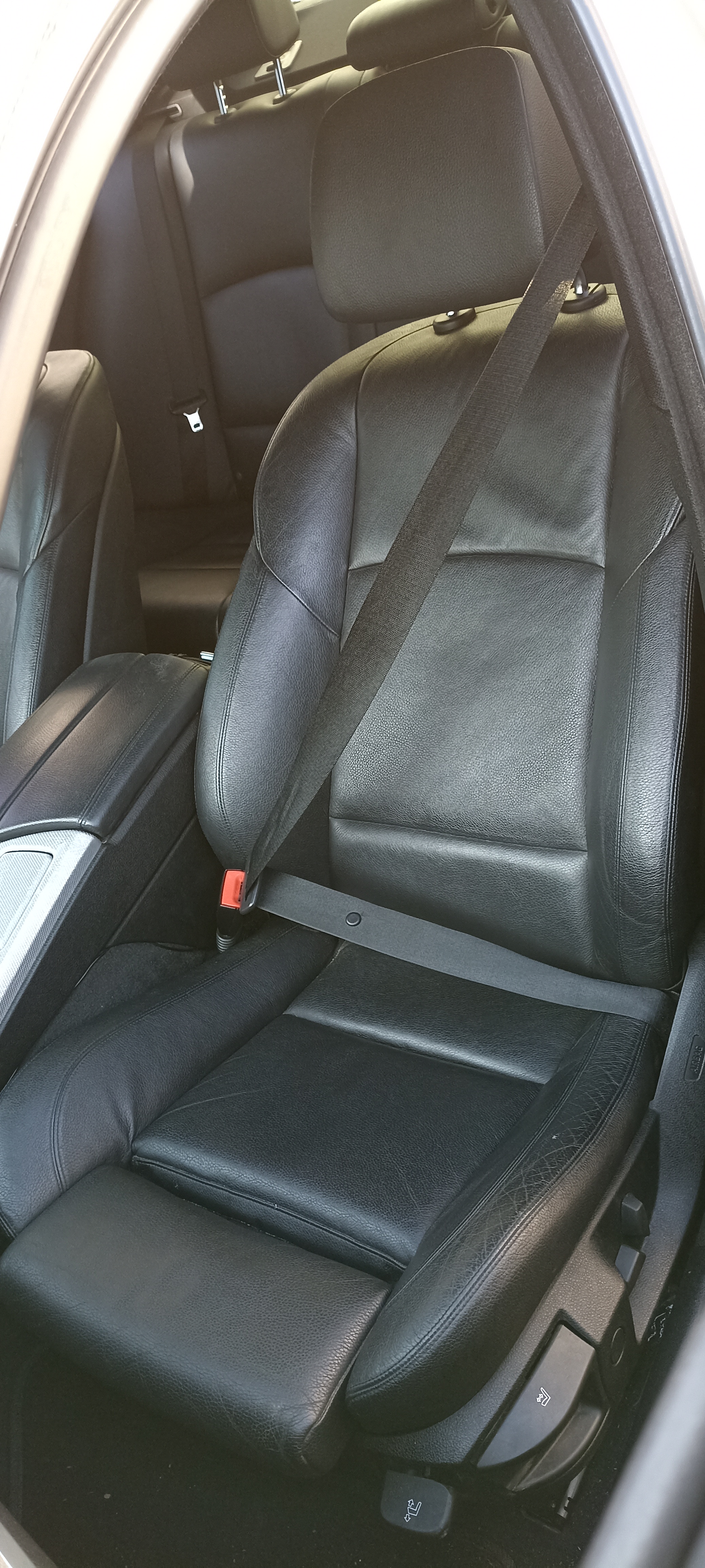 Interior sport piele cu incalzire BMW Seria 5 F10, scaune sport BMW Seria 5 F10