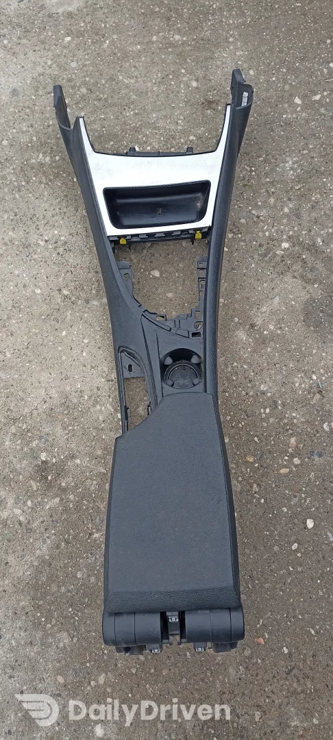 Cotiera cu suport pahare BMW Seria 1 E81 E82 E87 E88