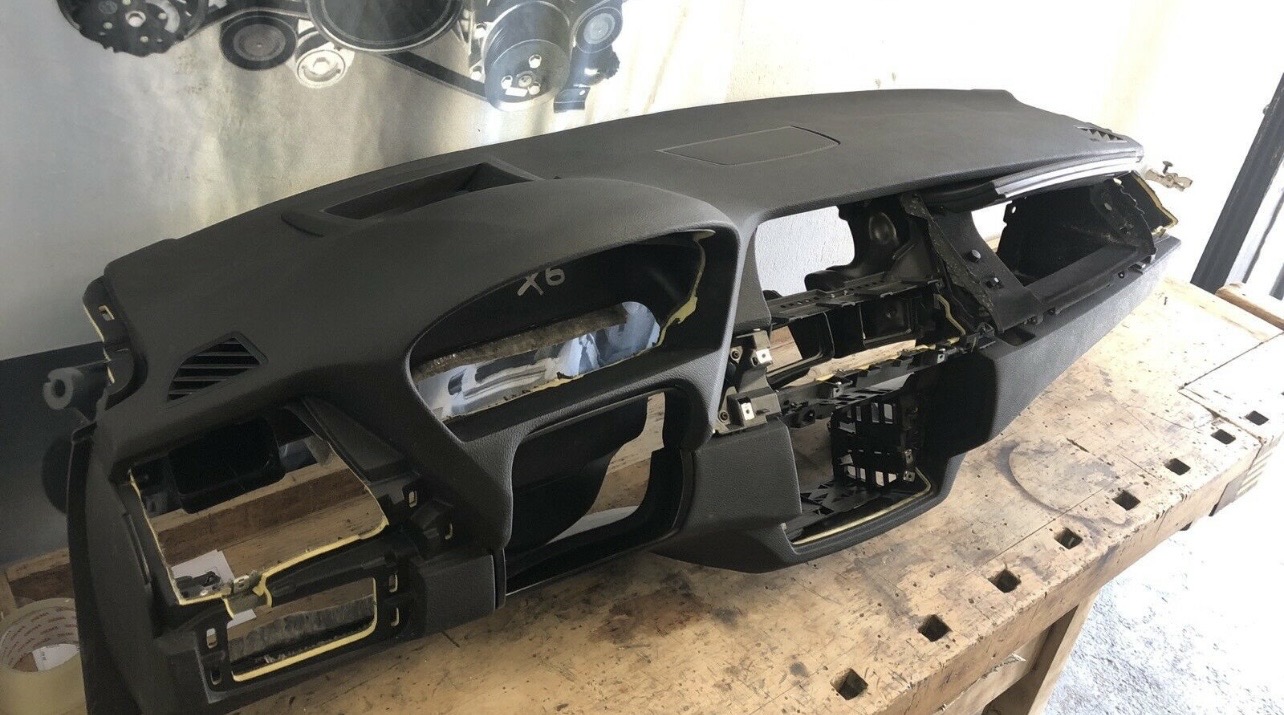 Plansa bord cu head-up display BMW X5 E70, 2006-2013