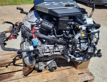 Motor X5 E70 M S63B44A 555CP