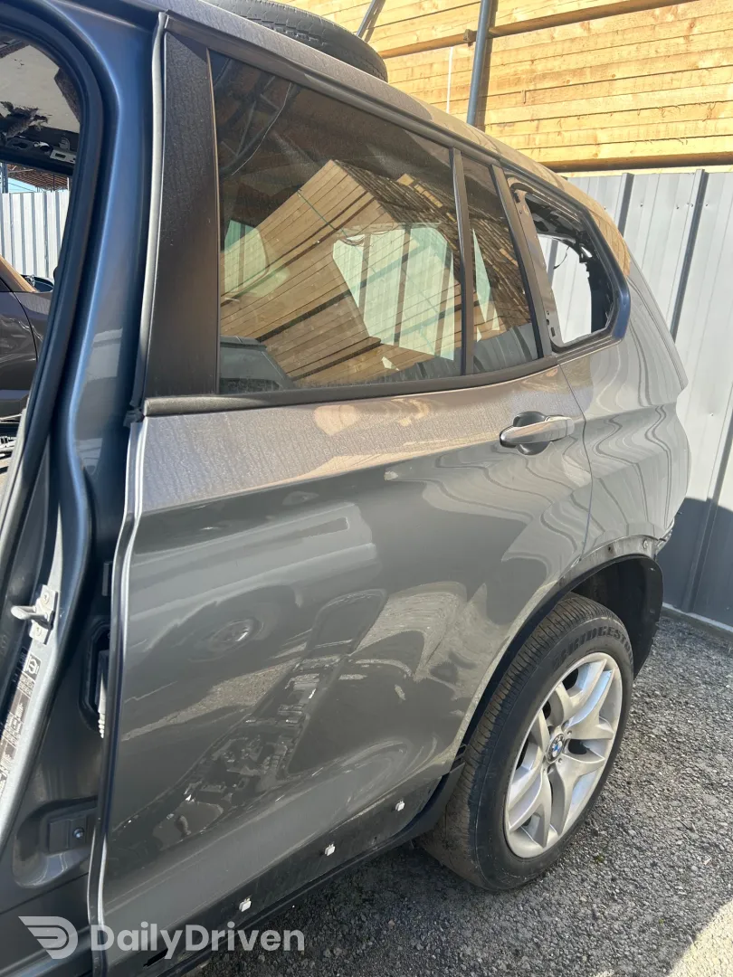 Usa stanga spate BMW X3 F25 cod culoare A52/7