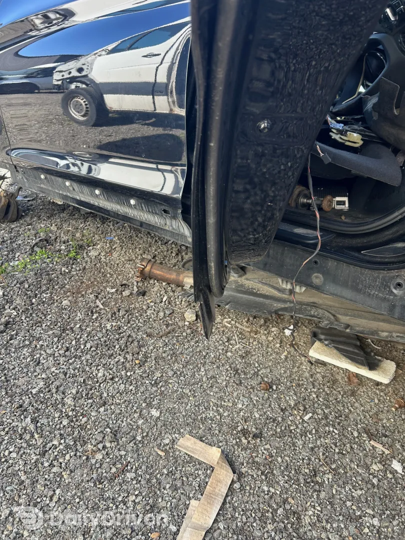 Usa stanga spate BMW X3 F25, 2009-2017
