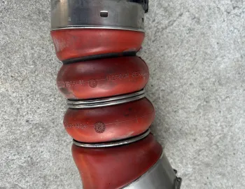 Furtun turbo BMW Seria 5 F07GT F10 F11, 3.0 d, 7805401