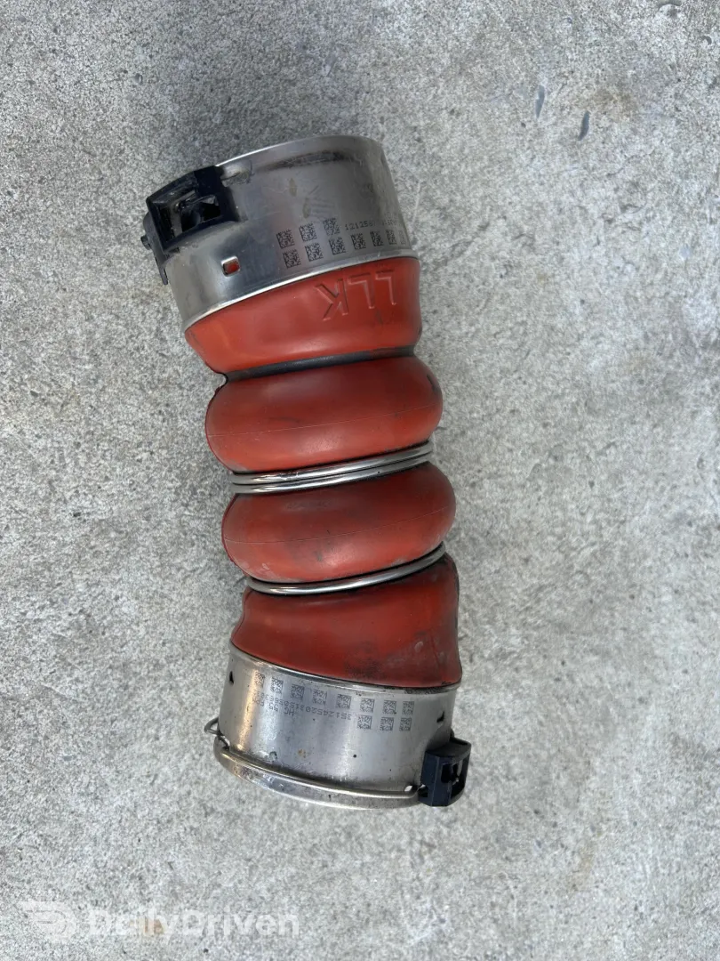 Furtun turbo BMW Seria 5 F07GT F10 F11, 3.0 d, 7805401