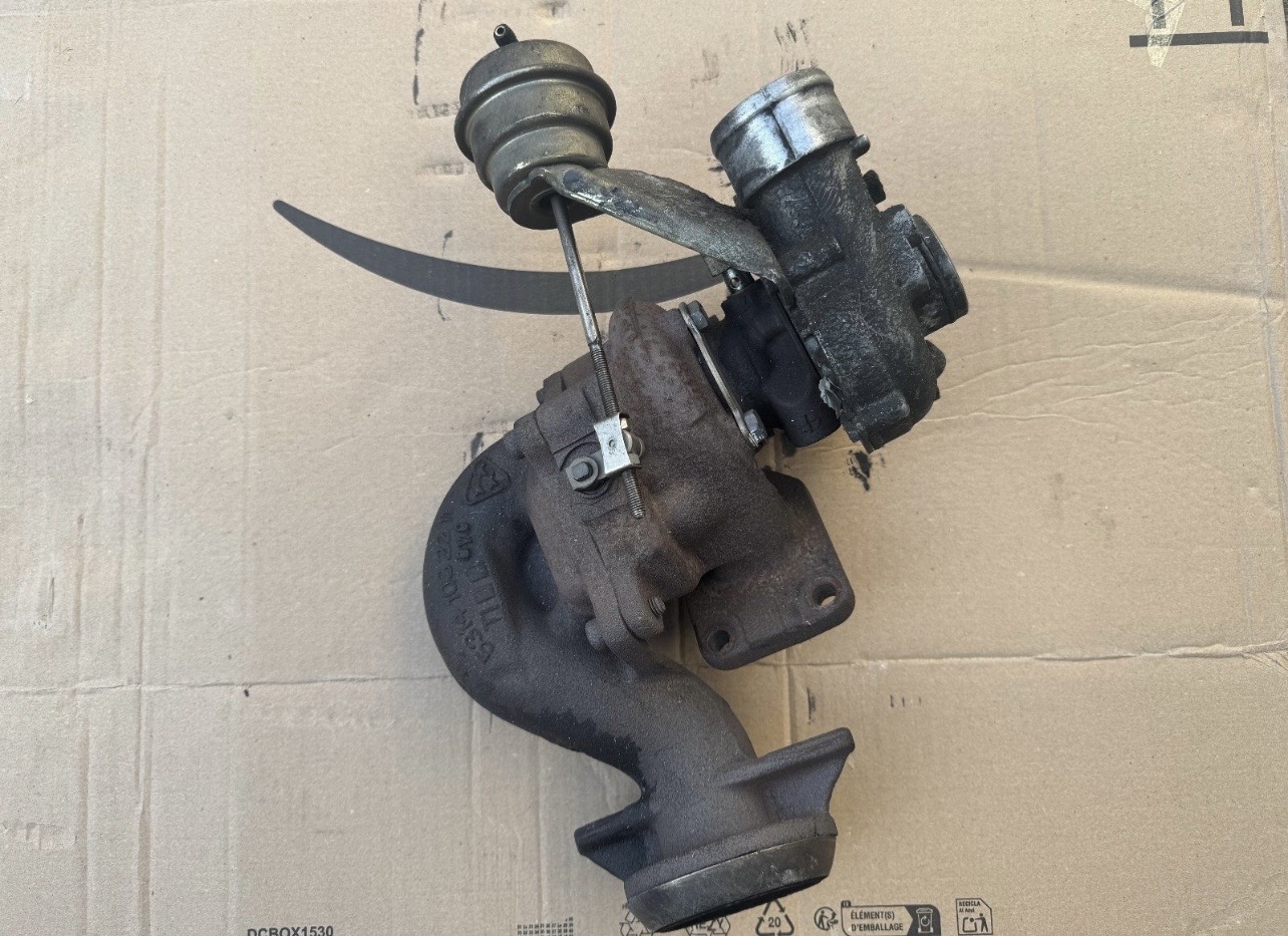 Turbina Volkswagen T4 2.5 tdi, turbina 074145701a