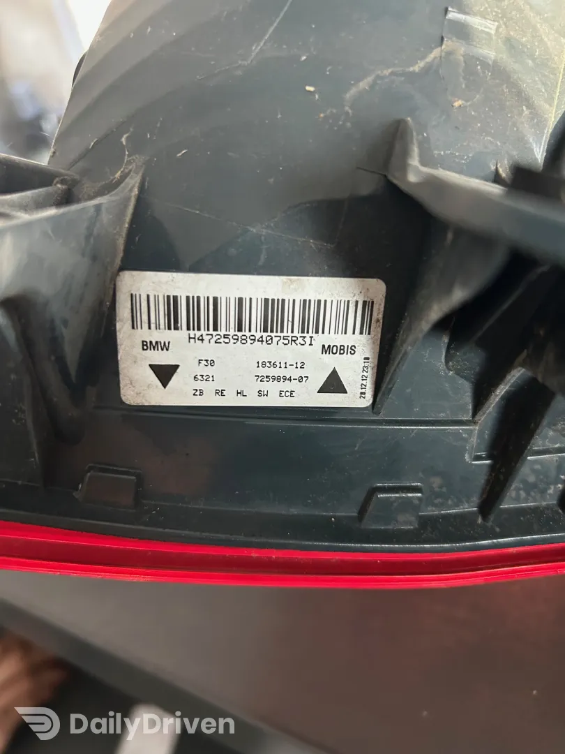 Tripla stop dreapta aripa BMW Seria 3 F30, 7259894