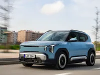 KIA EV2, subcompactul de segment B care fură lumina reflectoarelor