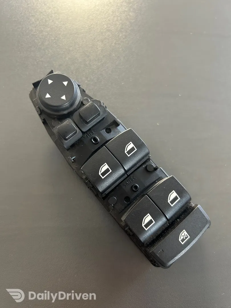 Comanda butoane geamuri electrice BMW Seria 3 F30 F80 M3 F31, 9208111, 9362107