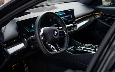 Ce caută, de fapt, pasionații auto atunci când își schimbă mașina?