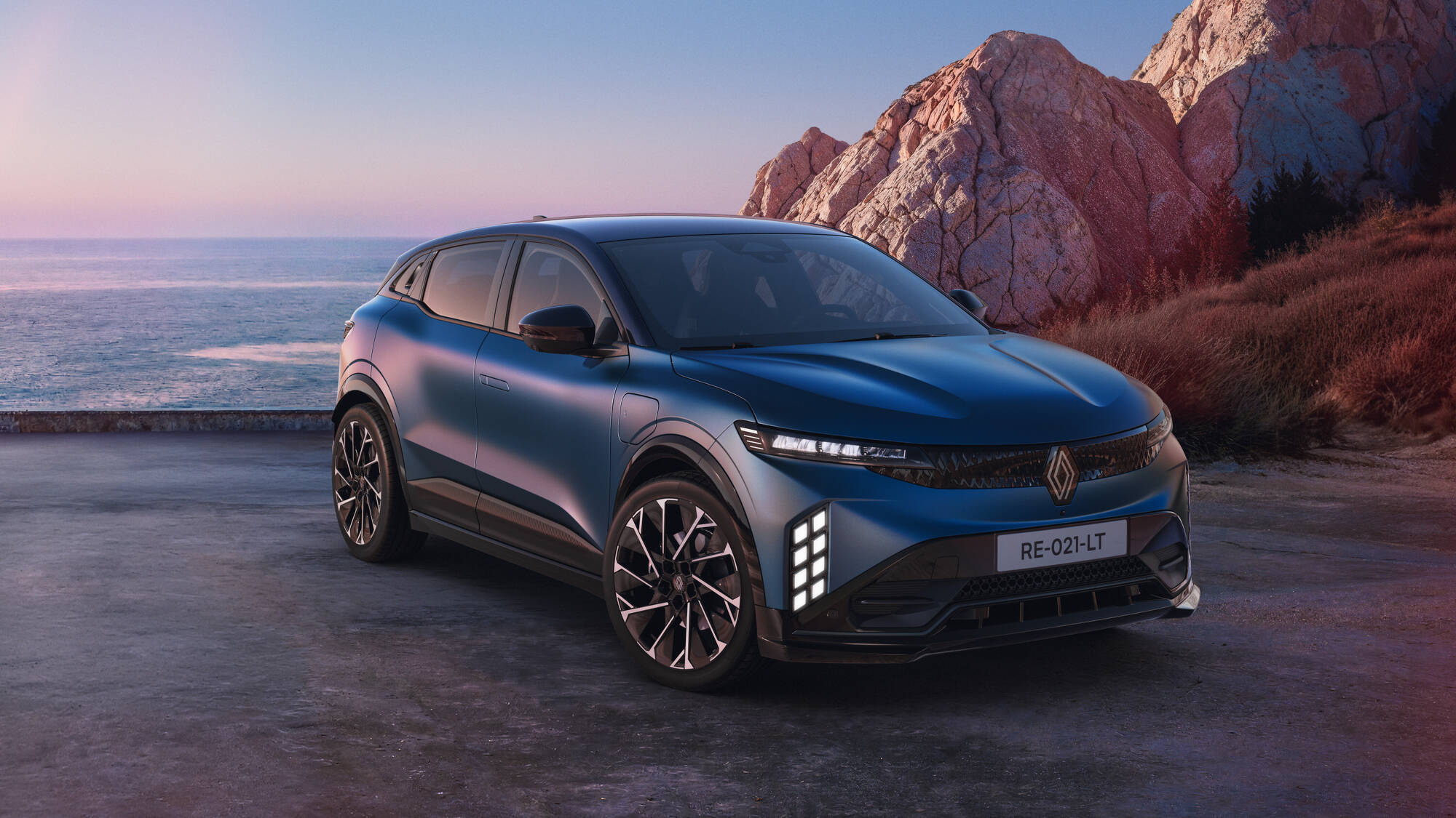 COMENZI DESCHISE ÎN ROMÂNIA PENTRU NOUL MEGANE E-TECH ELECTRIC