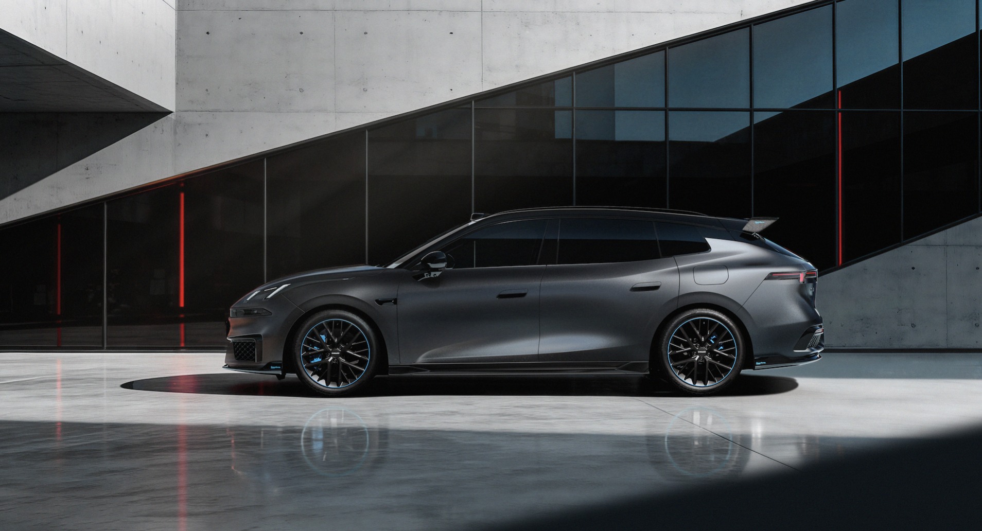 LYNK & CO PREZINTĂ MODELUL 07 GT ALĂTURI DE GAMA SA EUROPEANĂ LA SALONUL AUTO DE LA PARIS 2026