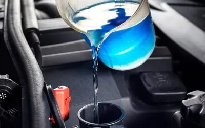 Cum să schimbi singur antigelul la mașină: ghid pas cu pas
