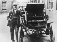 Originea Electrică a Automobilului: Invenția lui Robert Anderson din 1830