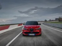 Alfa Romeo Junior VELOCE debutează cu un nou motor electric 100% de 280 CP