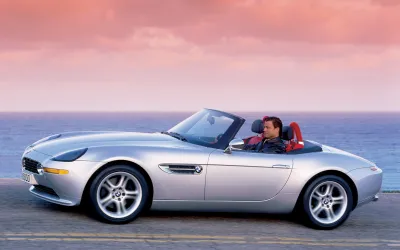 Fostul designer sef BMW, injunghiat in propria casa. Criminalul voia sa fure una din masinile lui de colectie.