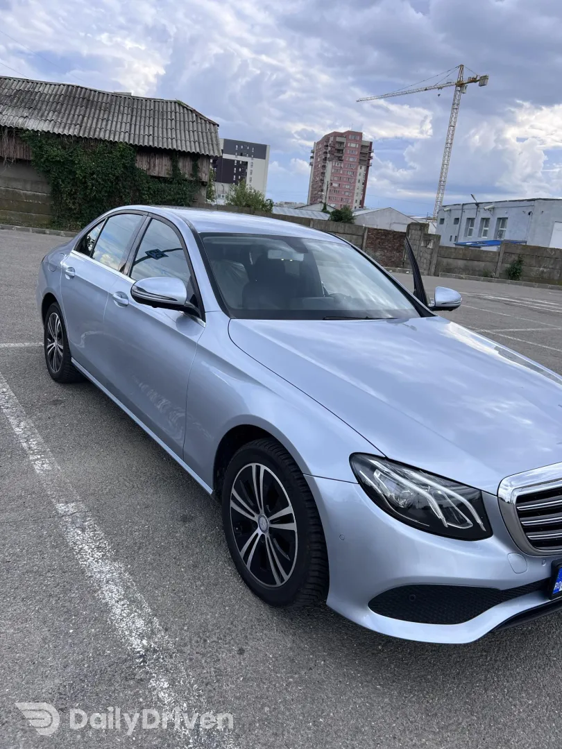 Mercedes-Benz E 220 / Super Intretinuta
