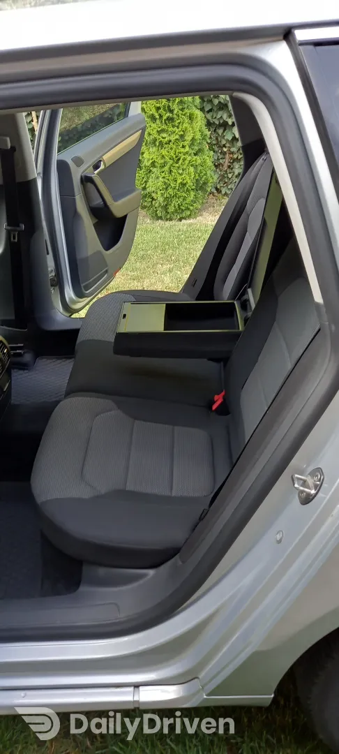 Volkswagen Passat B7 / 2013 / 2.0 Automat / 177cv 