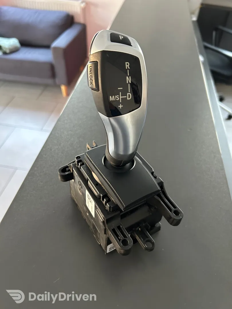 Schimbator viteze cutie automata BMW X4 F26 volan stanga, 9296904