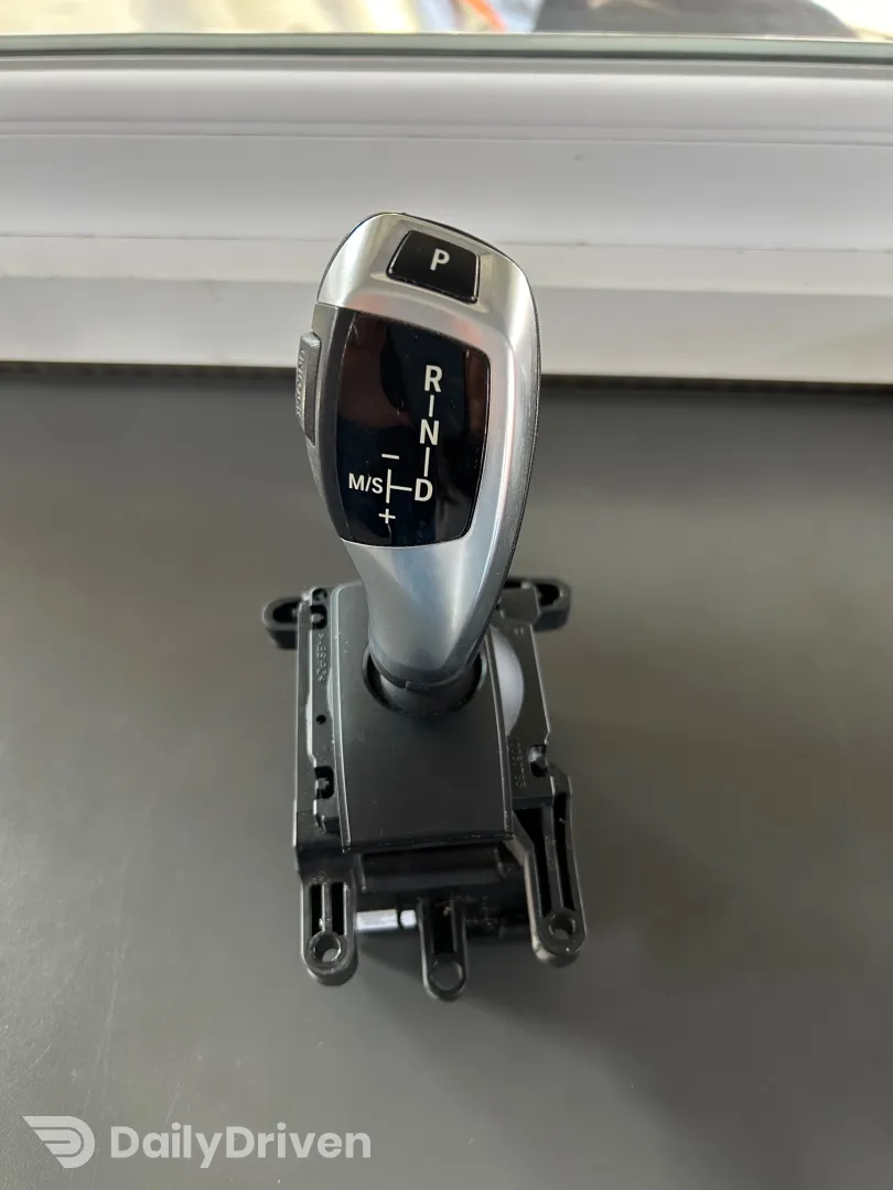 Schimbator viteze cutie automata BMW X3 F25 volan stanga, 9296904