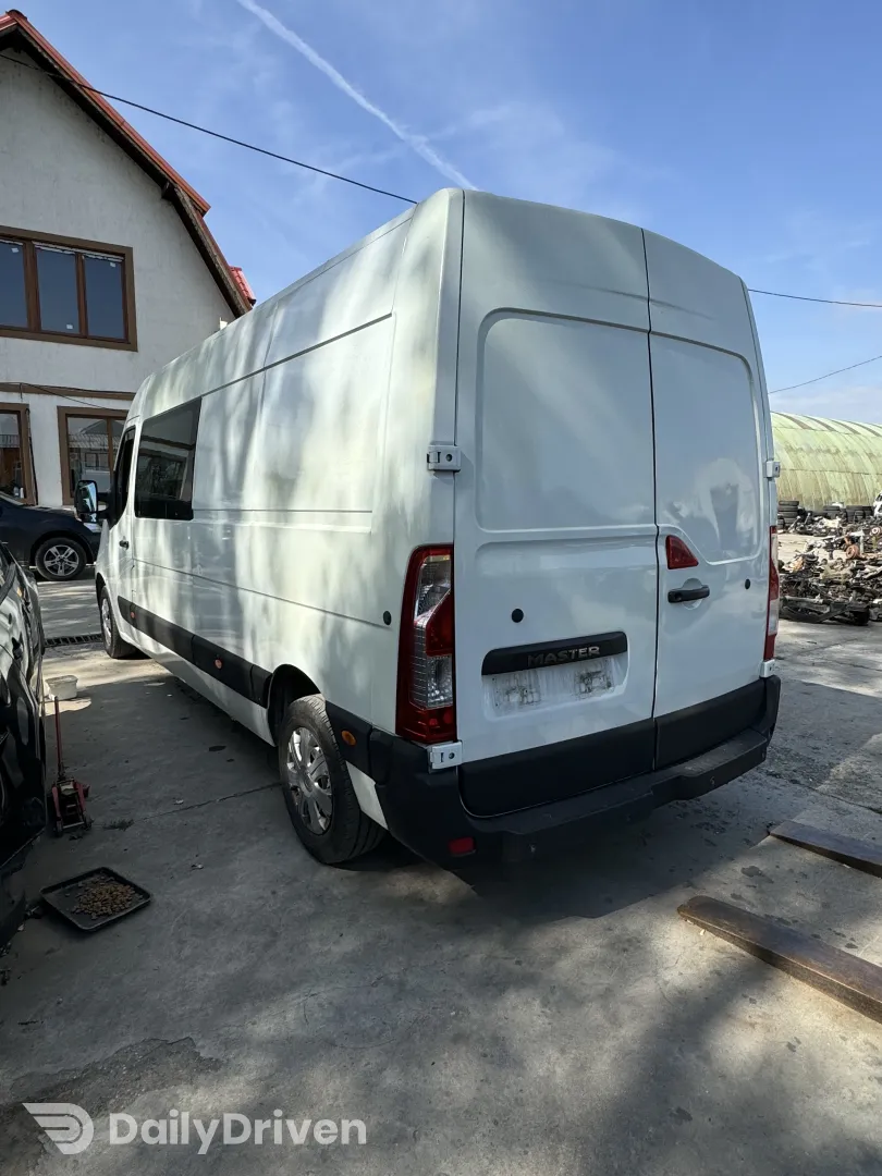 Dezmembram Renault Master 2.3 biturbo 2015 